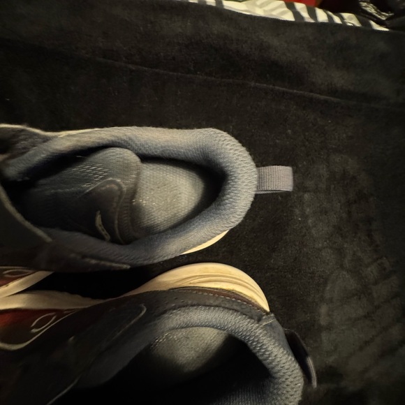 👟 Bundle: 3 Pairs of Boys’ Play Sneakers – Size 12. Saucony, Sketchers, NB - Picture 5 of 13